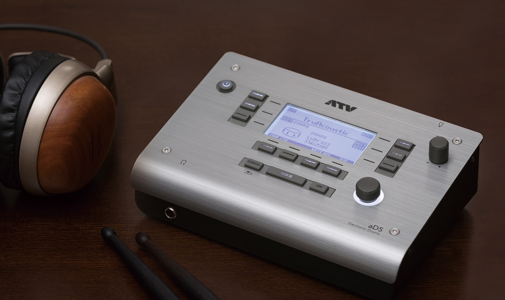 Electronic Drums aD5 | Drums | Products | Innovation in electronic Electronic Drums aD5 | Drums | Products | Innovation in electronic
